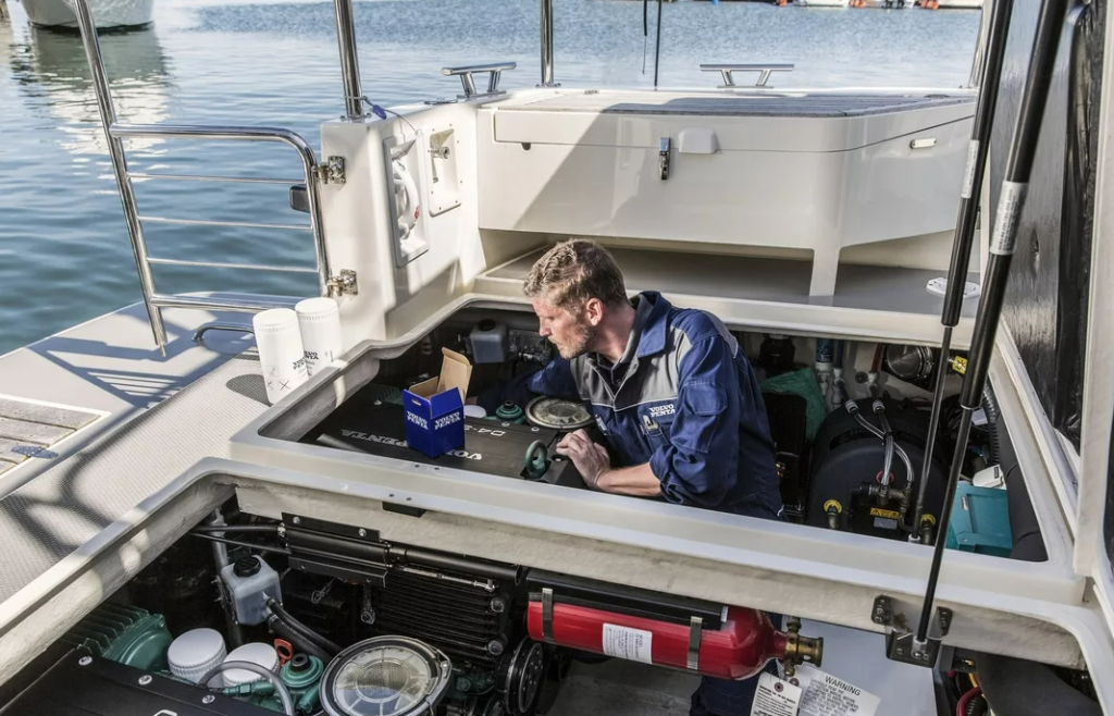 Boat Maintenance Key Biscayne FL